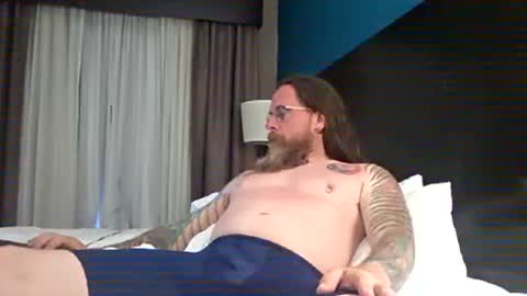 Snapshot of darthraider76 chatting on 07.10.26 DarthRaider online show from 07.10.26