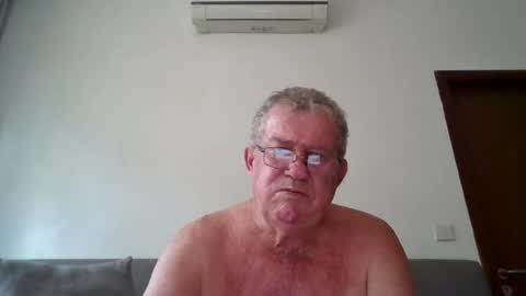 Snapshot of darwincock chatting on 06.22.26 darwincock online show from 06.22.26