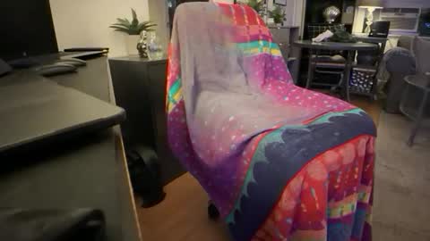 Datguy127 online show from 02.20.25