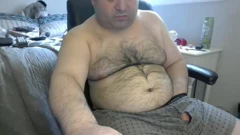 Snapshot of daveishorny1988 chatting on 05.25.26 daveishorny1988 online show from 05.25.26