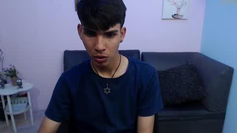 Snapshot of david_925_ chatting on 10.12.25 David online show from 10.12.25