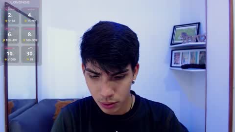 Snapshot of david_925_ chatting on 11.09.25 David online show from 11.09.25