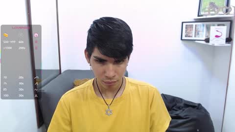 Snapshot of david_925_ chatting on 11.25.25 David online show from 11.25.25