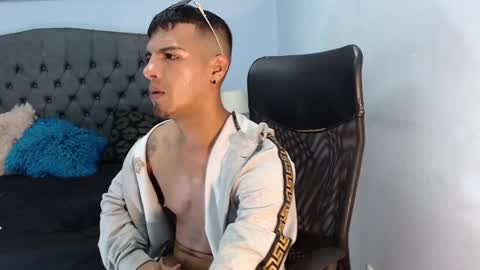 Snapshot of david_bandercock chatting on 12.08.24 david_bandercock online show from 12.08.24