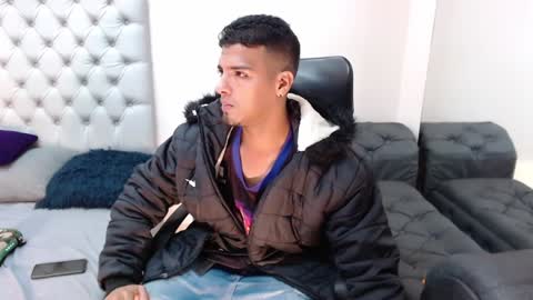 Snapshot of david_bandercock chatting on 01.06.25 david_bandercock online show from 01.06.25