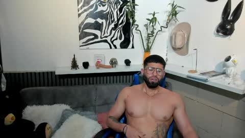 david_janson18 online show from 04.14.26