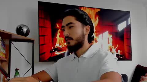 Hey im David that loves to explore and speak their fantasies. Very open talktative and nice. Feel free to chat with me online show from 01.05.25