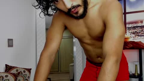 Hey im David that loves to explore and speak their fantasies. Very open talktative and nice. Feel free to chat with me online show from 03.02.25