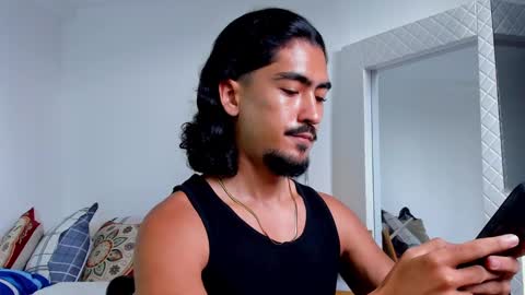 Hey im David that loves to explore and speak their fantasies. Very open talktative and nice. Feel free to chat with me online show from 09.12.25