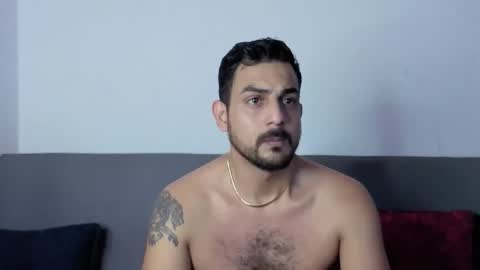 JF oliveira online show from 11.17.25