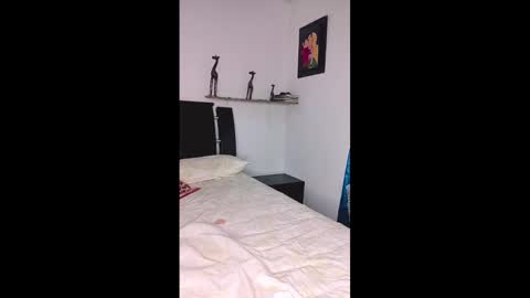 davidstuart online show from 01.02.25