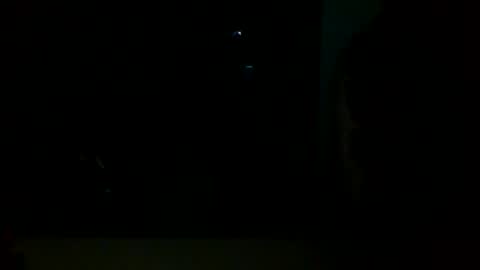 Snapshot of davieboy905 chatting on 11.19.25 davieboy905 online show from 11.19.25