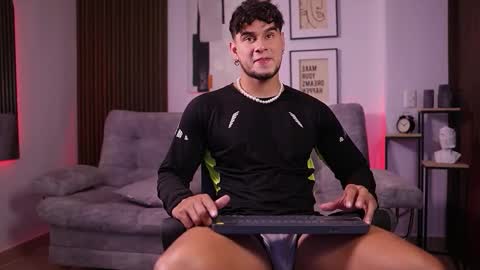 Davies brown    schedule 12pm to 5pm col time online show from 11.23.25