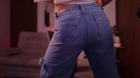 Davies brown    schedule 12pm to 5pm col time online show from 12.20.25