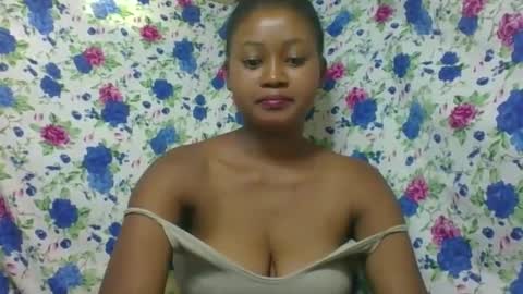 Snapshot of davila93 chatting on 09.15.25 davila93 online show from 09.15.25