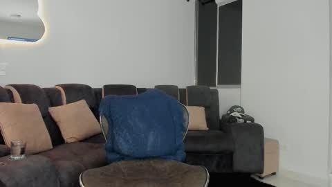 davis  instagram davis alx1 online show from 02.15.25