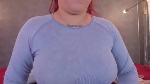 Snapshot of dawa_angels chatting on 11.19.25 DAWA ANGELS online show from 11.19.25