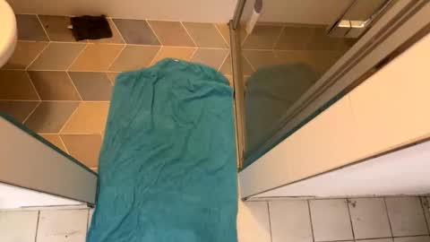 Hornybear online show from 01.18.26