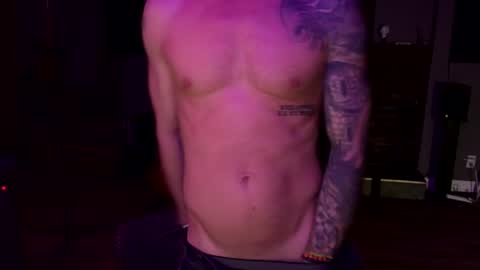 Snapshot of day__tripper chatting on 02.19.25 day tripper online show from 02.19.25