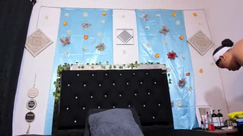 dayanroux online show from 03.12.26