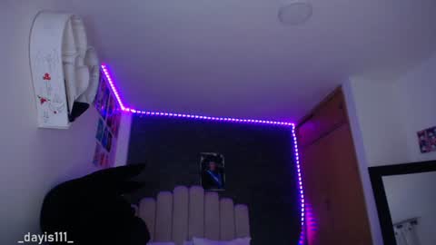Snapshot of dayis_sweet chatting on 06.17.26 Dayis online show from 06.17.26