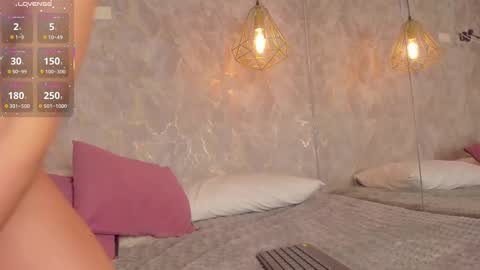 DAYRA ANGELS online show from 11.14.25