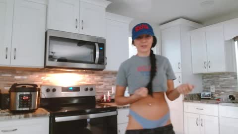 Dazey online show from 10.26.25