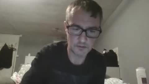 Snapshot of dazzill chatting on 11.29.25 Dazzill online show from 11.29.25