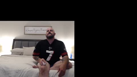 Snapshot of dboyter9 chatting on 06.30.26 blondemamabalddaddy online show from 06.30.26