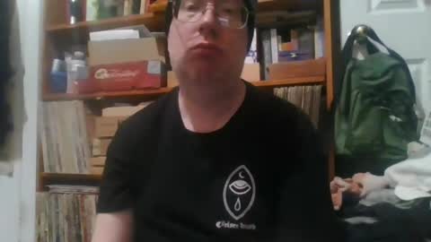 Snapshot of dcore2121 chatting on 05.15.26 David GC online show from 05.15.26