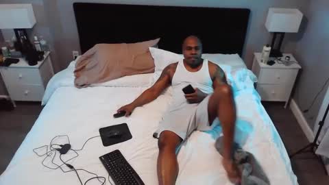 DCrush online show from 02.25.25