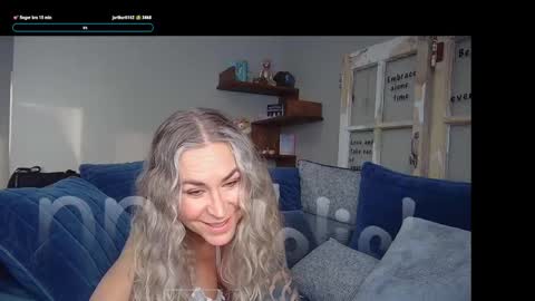 Snapshot of dd_delish chatting on 02.05.26 dd_delish online show from 02.05.26