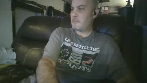 want girl to play with me online show from 12.15.25