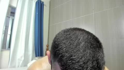 Snapshot of deanlek chatting on 01.28.25 Dean online show from 01.28.25