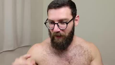 Snapshot of deanlek chatting on 11.07.25 Dean online show from 11.07.25