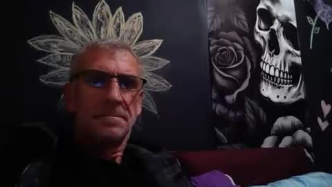 deanofflove2210 online show from 07.26.26