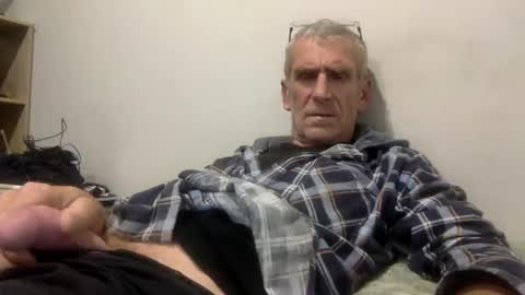 deanofflove221000 online show from 04.06.26