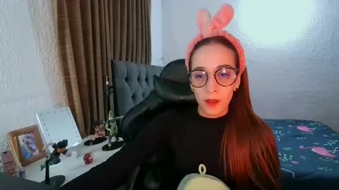 Snapshot of dear_juliet chatting on 12.08.24 Juliet online show from 12.08.24