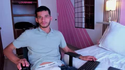 dear_lover1 online show from 12.15.25