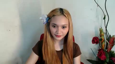 Snapshot of dearbaddie chatting on 04.23.26 dearbaddie online show from 04.23.26