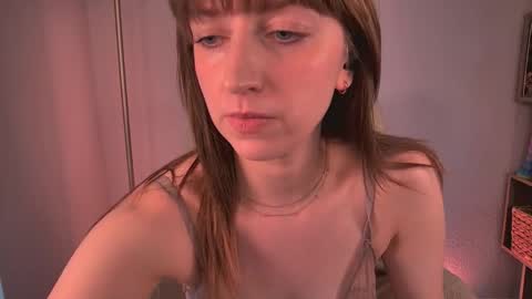 Snapshot of dearmoa chatting on 05.29.26 Moa . online show from 05.29.26