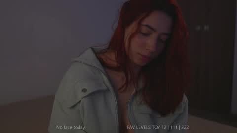 NINA   30OFF online show from 11.28.25