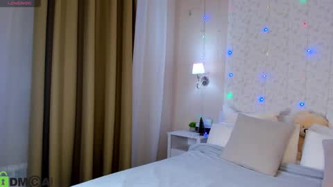 Jennifer online show from 01.10.26