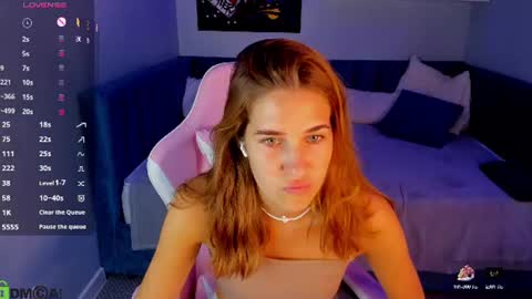 Snapshot of debbie_wools chatting on 06.28.26 Jennifer online show from 06.28.26