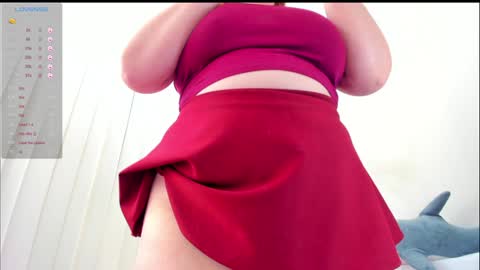 Snapshot of debbiewood chatting on 12.19.24 DeboraDebbieDee online show from 12.19.24