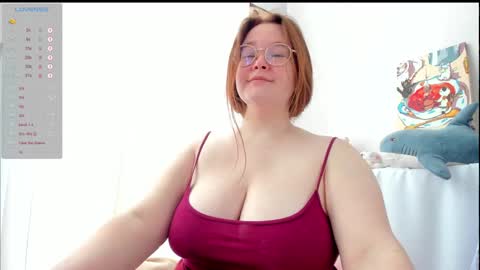 Snapshot of debbiewood chatting on 02.19.25 DeboraDebbieDee online show from 02.19.25