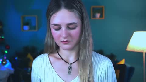 Snapshot of deboralarson chatting on 01.19.25 Debora online show from 01.19.25