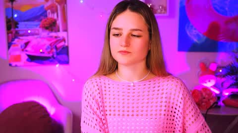 Snapshot of deboralarson chatting on 01.28.25 Debora online show from 01.28.25