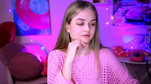 Snapshot of deboralarson chatting on 03.06.25 Debora online show from 03.06.25