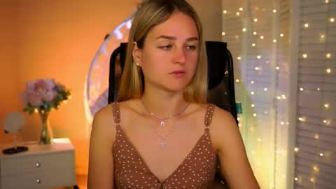 Snapshot of deboralarson chatting on 06.01.26 Debora online show from 06.01.26